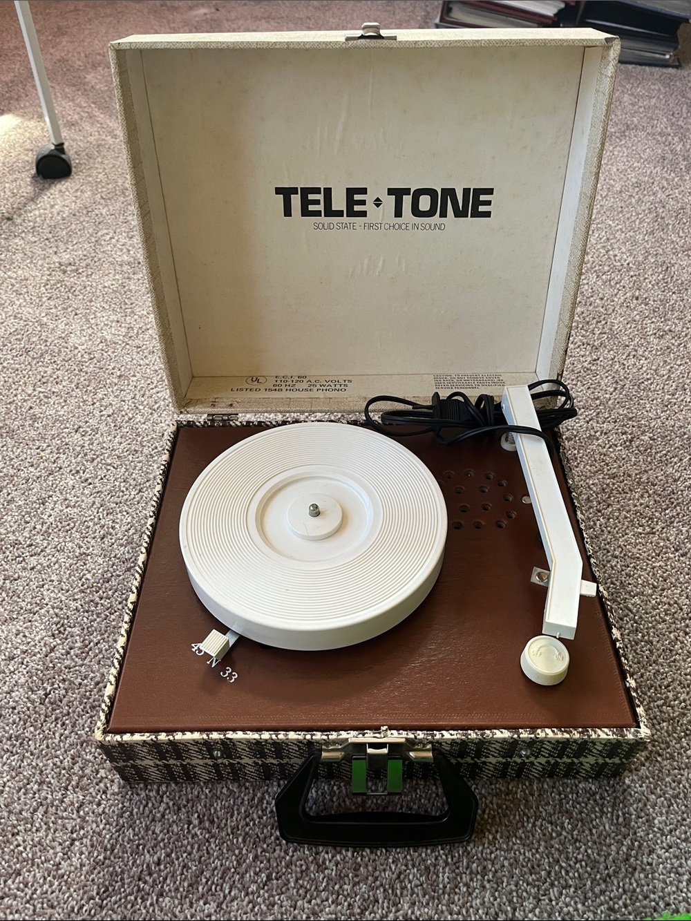 Vintage, Tele-Tone Portable Turntable Record Player in White and Brown